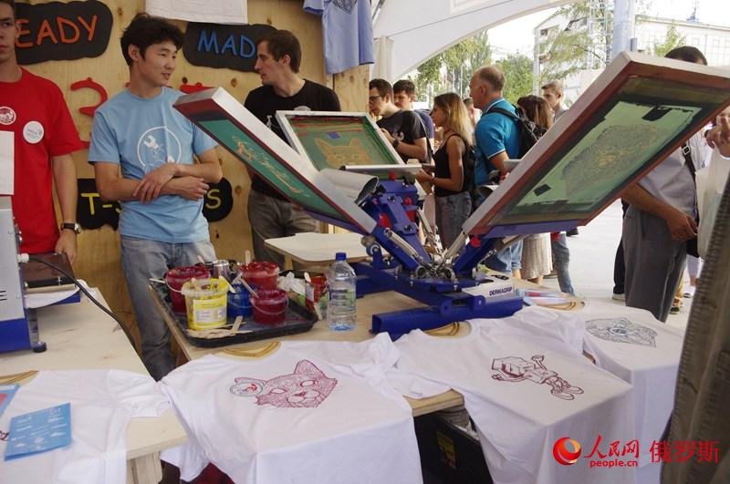 Ī˹ӭ871qߠ@ekMaker FaireͯƼչ w z